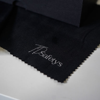 Evo Gloss Black Classics - Gloss Black and Black Lenses