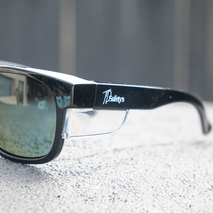 Evo Gloss Black Classics - Gloss Black and Black Lenses
